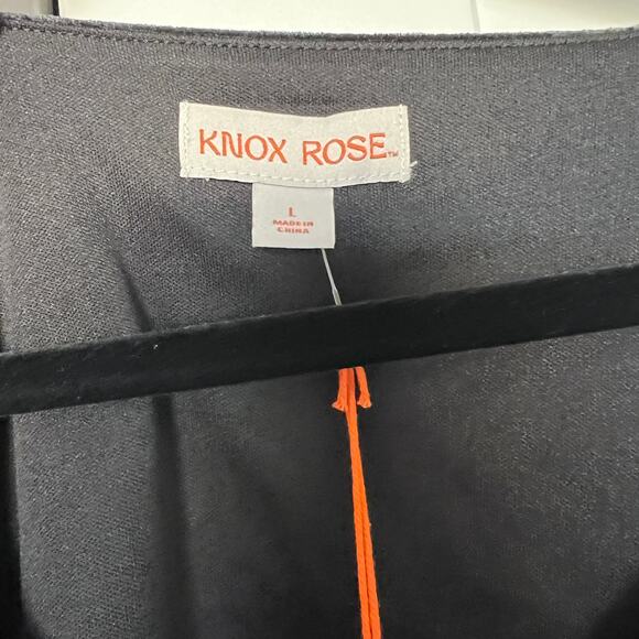 Knox Rose Women's Black Elbow Sleeve V-Neck Velvet Blouse - Size Large - NWT - Picture 2 of 8